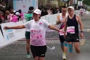 有实力！王军霞退役后首次参赛半马，跑出1小时35分排名女子组第6