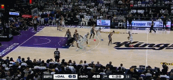 太强了！浓眉轰中两记三分 引领独行侠轰出一波16-3